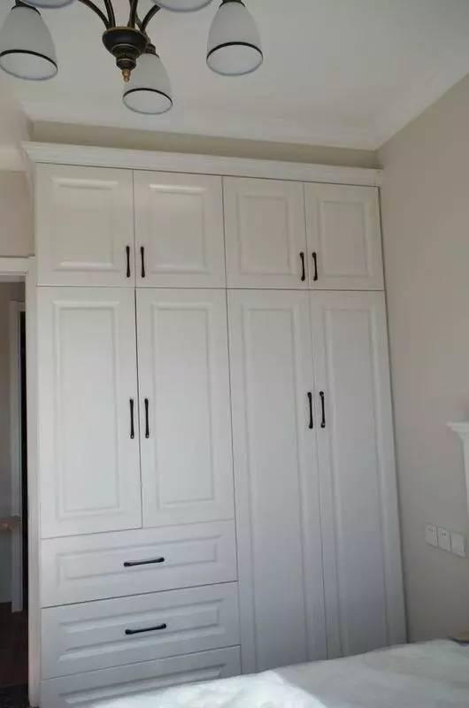 新房装修花3万打柜子, 让整个家大了10㎡, 设计师却摇头……