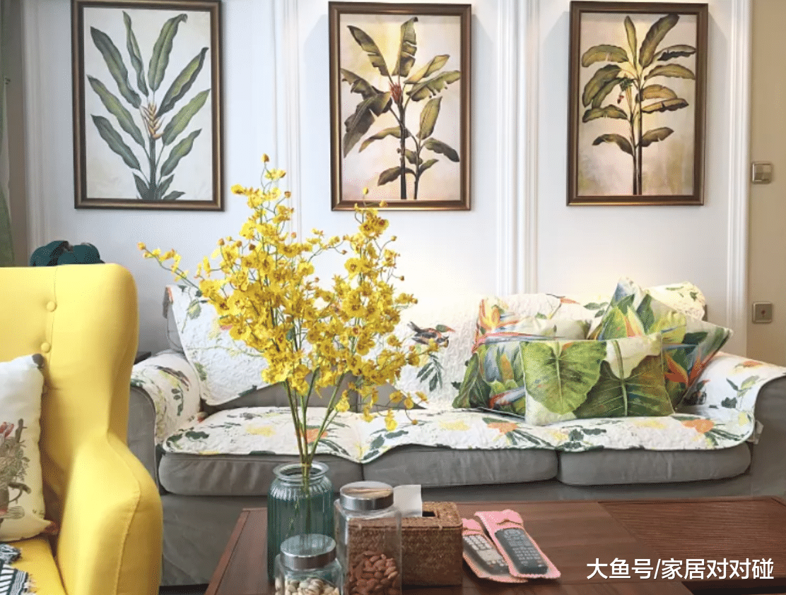 82㎡新房, “自装”简美风! 一进屋客厅把我迷住了, 鼓起勇气晒晒