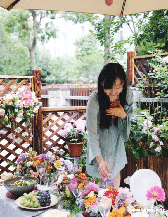 固执媳妇, 坚持买一楼新房! 完工变“花园小豪宅”, 朋友羡慕极了