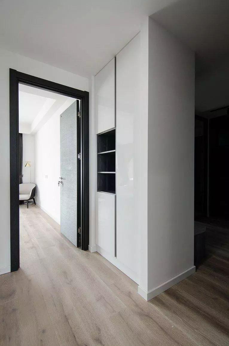 275㎡现代简约, 黑与白的交织, 装修轻奢的档次!