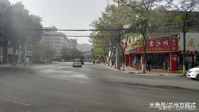对比兰州曾经的三大商圈如今现状 有的熙熙攘攘有的门可罗雀