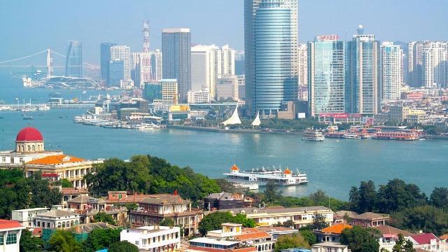 两个月降价70万仍卖不掉, 半年只卖出一套房, 炒房客: 很慌