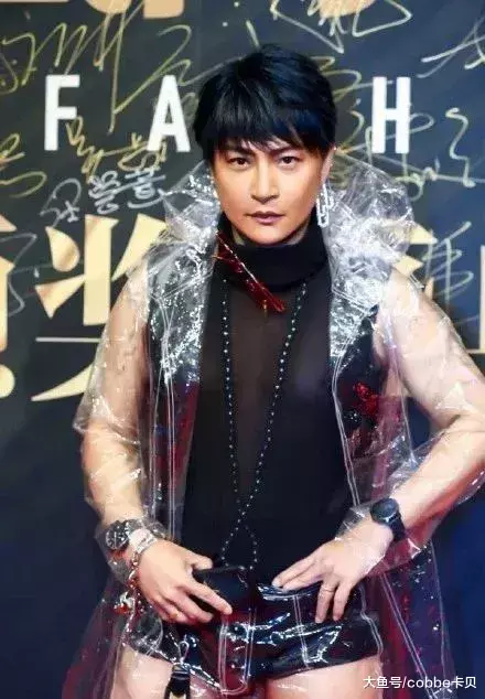 小虎队陈志朋又出新穿搭? 苏有朋吴奇隆都这样评价。。。