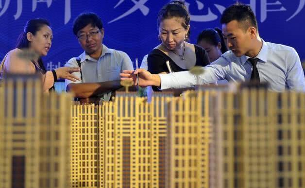 这两大因素, 能预测房价走势, 很多人买不买房, 心里就有数了!