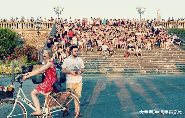 1000元人民币, 在缅甸能够做些什么? 让老司机告诉你!