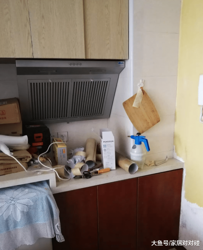 取了70个快递, 农村姑娘让出租屋变“新房”! 房东: 缺男朋友吗?