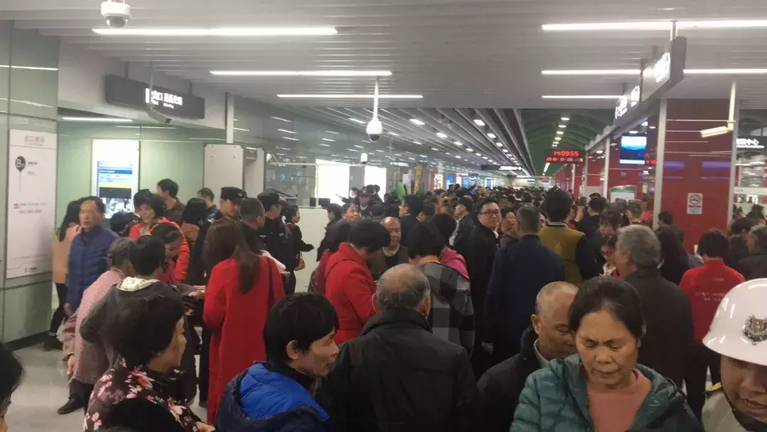 嘉禾望岗挤爆! 38分钟速达从化, 沿线有盘宣布涨价5%!