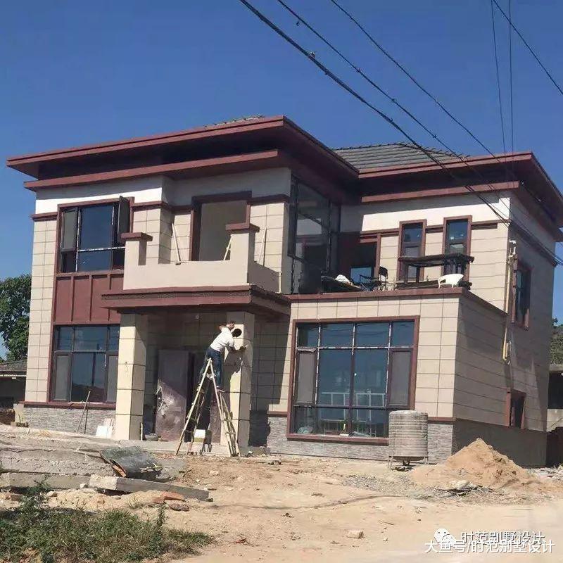 10x11米小户型二层欧式别墅, 带堂屋6室2厅, 实景对比