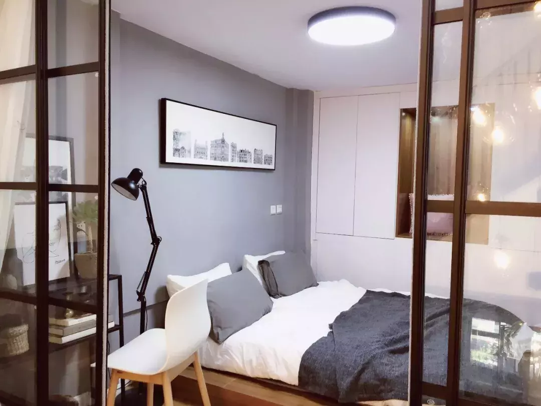 北漂菇凉的45平阁楼小户型, 爆改4卧3卫, 太厉害了