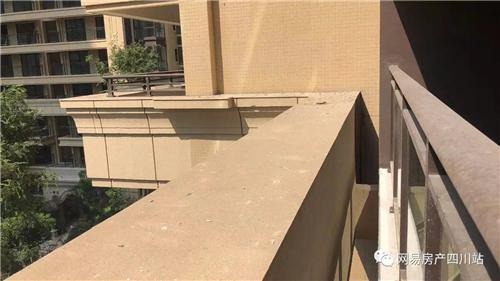 小区里的反人类设计, 就问你服不服!