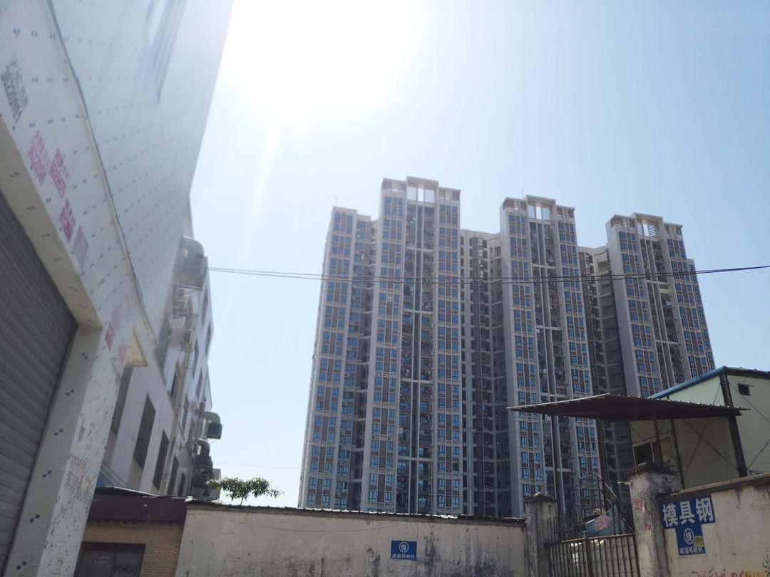 乡亲们, 用房子来装钱! 白云区小坪村旧改壕无人性