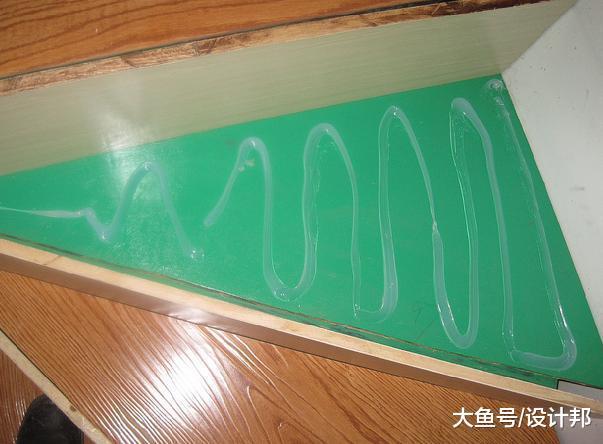 老公不过给农村老房加了个钢制楼梯, 竟引得全村人抢着来围观!