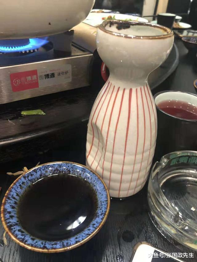 在【甲乙客黄酒小馆】召开了《陕西房产》主题论坛第18次筹备会