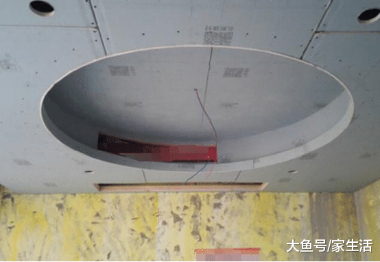 装修吊顶万万要多做这一步, 住几十年也不下沉, 老师傅都懂