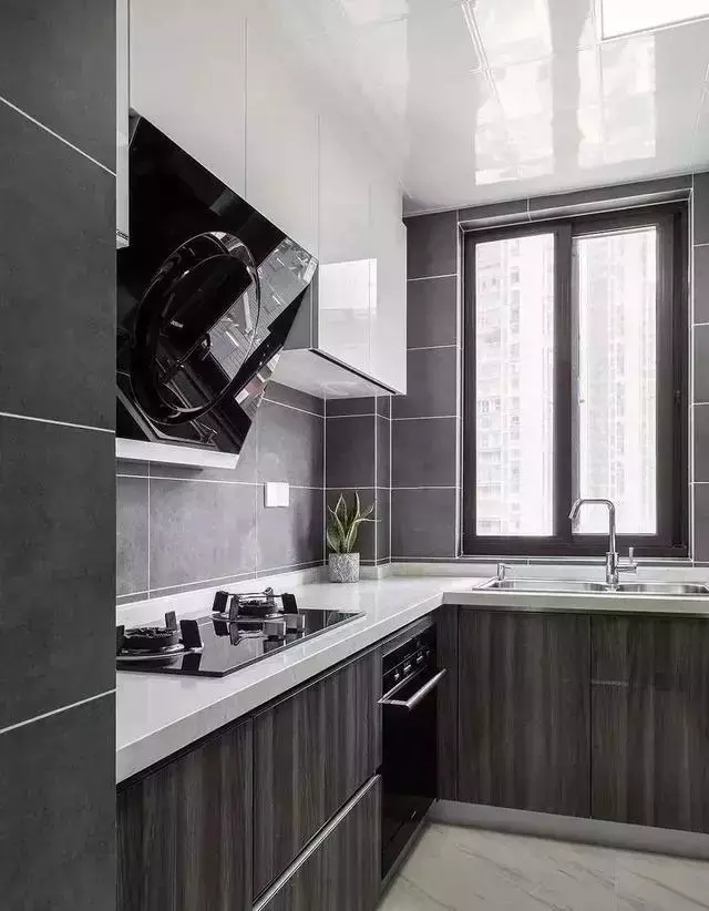 厨房装修做好细节, 妈妈再也不用担心清洁难了!
