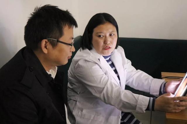 邻家有货携手宝岛眼镜开展“关爱眼部视力健康行”