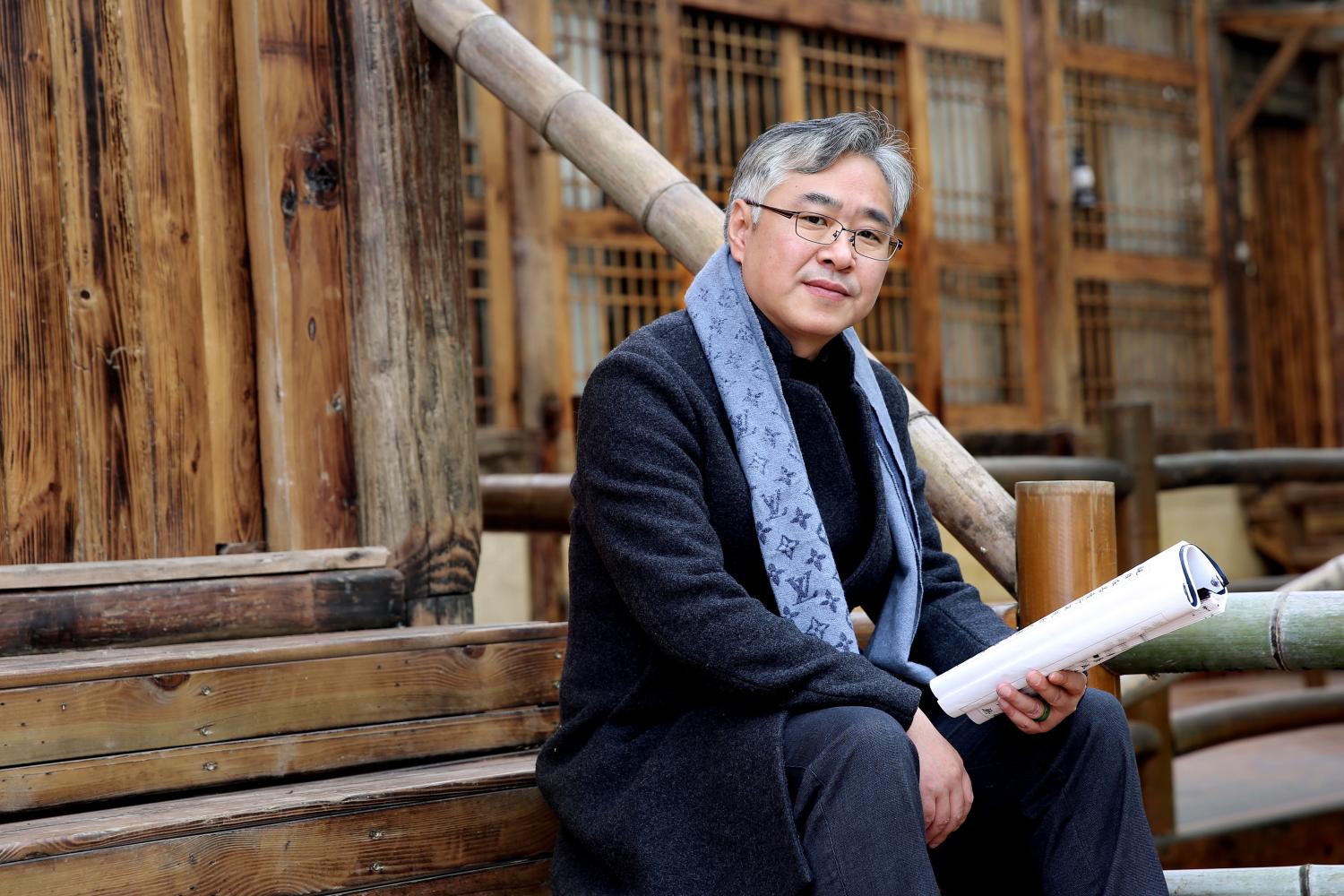 【橙瓜专访】徐公子胜治:从证券分析师到网络文学作家,跨界转行,一切