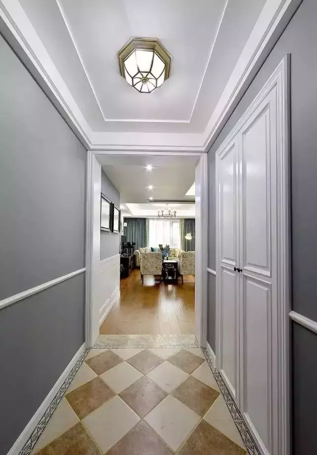 走廊面积浪费太可惜了, 改成收纳多实用!