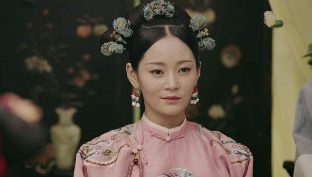 离开滤镜的"纯妃 王媛可在天天向上暴露颜值 网友称不敢恭维