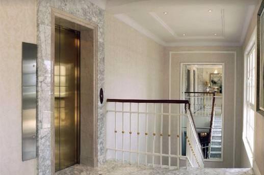 电梯刷卡消费: 不用电梯的一楼住户乐了, 其他住户却质疑物业费白交