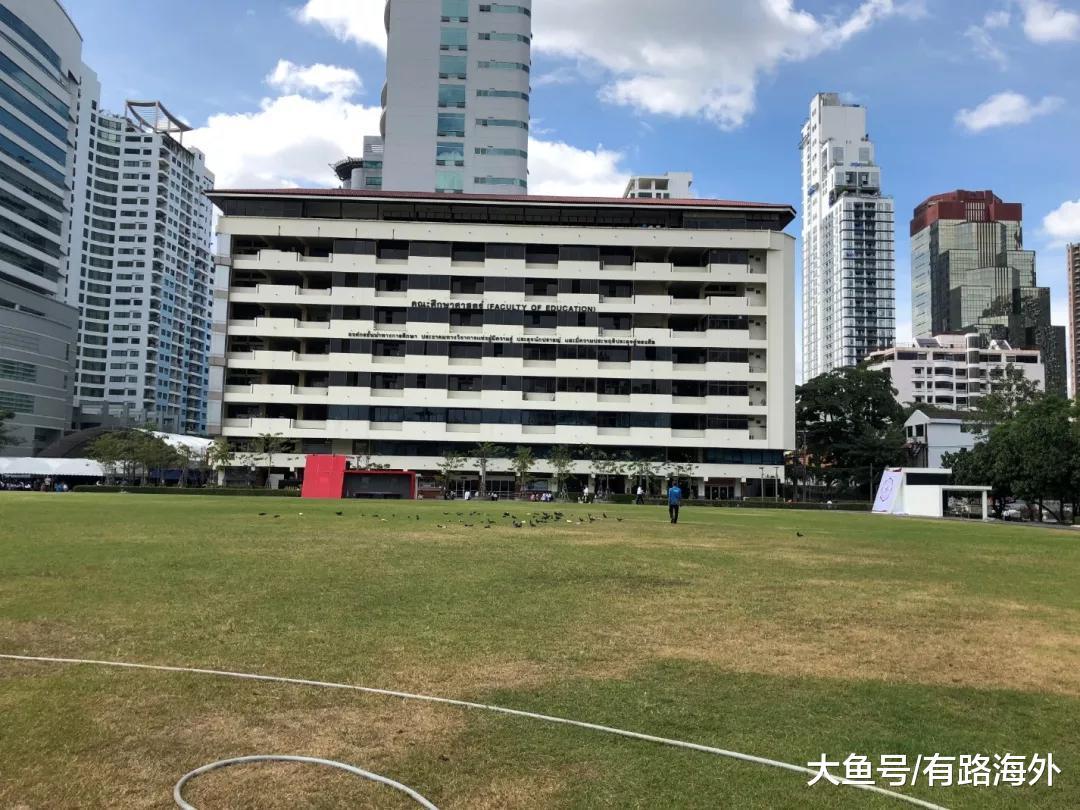 不得了了, 同时拥有曼谷两大CBD是什么样的生活?