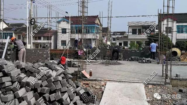 惦念父母江苏农村建中式养老房, 邻居感觉受到了伤害