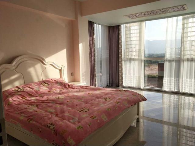 新家终于整理完毕, 定制全屋橱柜花10万, 全部下来40万倒吸一口气