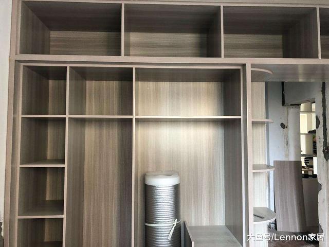 买衣柜不要用这种板材了, 好多人不懂, 用过才知坑