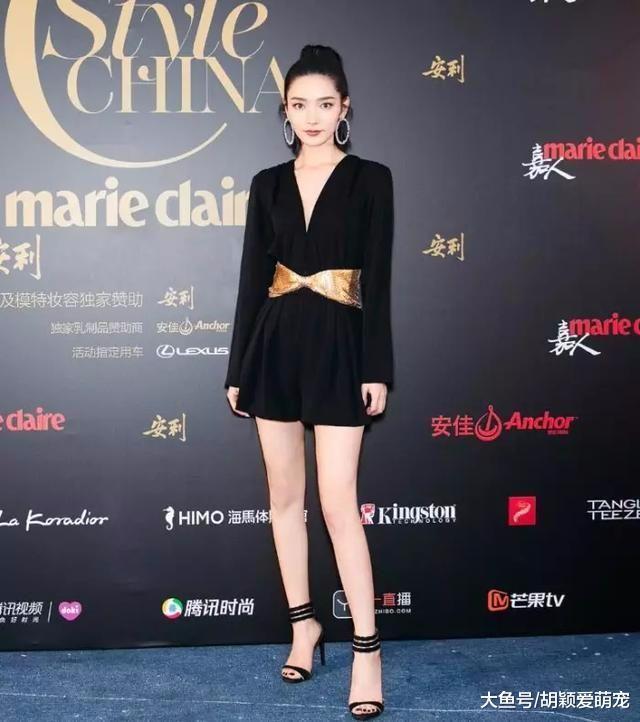 杨幂老板眼光独到, 再次收获新人, 优雅气质赛过迪丽热巴?