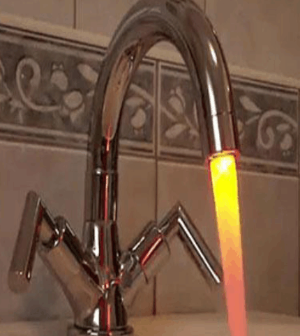 坚决不装太阳能, 天冷太难用! 如今流行这智能货, 全天热水不断