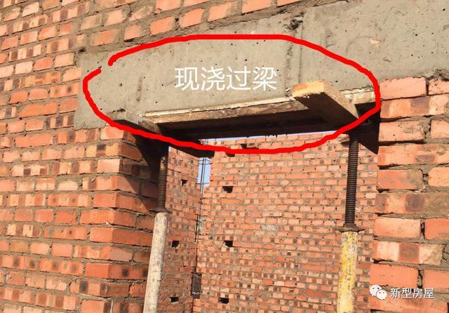 农村自建房, 砖混房这样施工是错的, 为什么包工头视而不见?