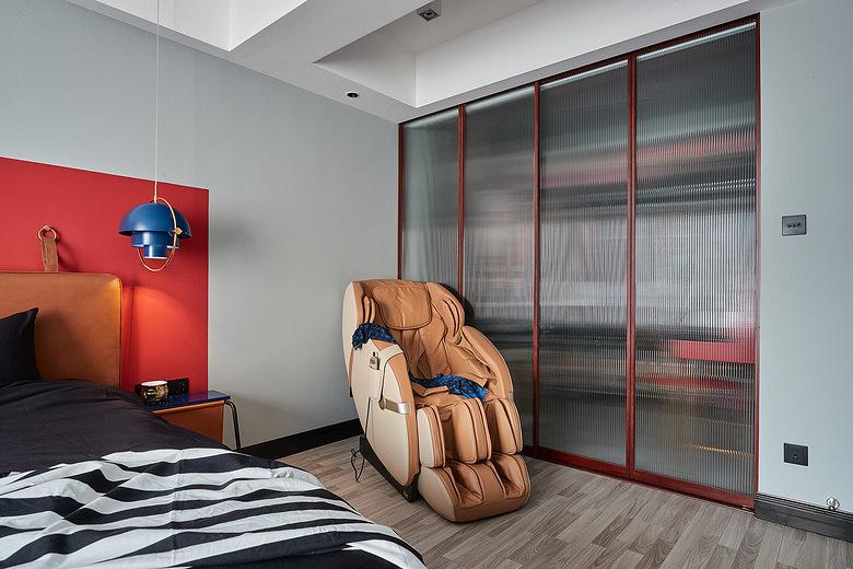 100平米现代混搭风格婚房装修 明亮氛围营造温馨家居