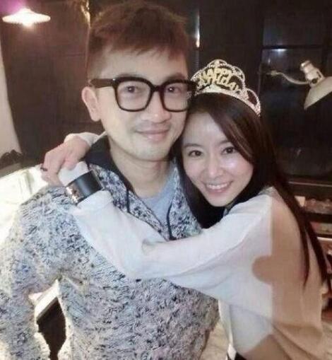 45岁苏有朋妻子曝光, 正脸超美, 网友: 怪不得没选林心如