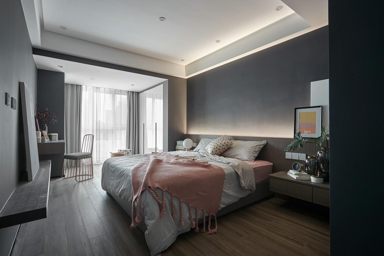 现代简约: 黑白灰, 140平四室两厅装修, 大气舒适