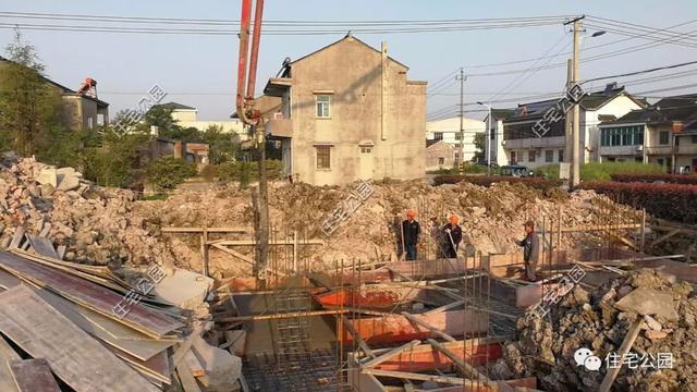 惦念父母江苏农村建中式养老房, 邻居感觉受到了伤害