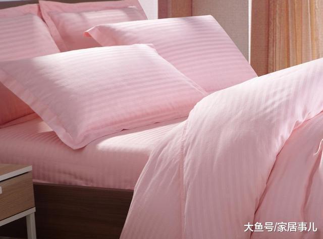 主卧室别选这些棉被用, 代表着夫妻感情易不合, 懊悔知道晚了