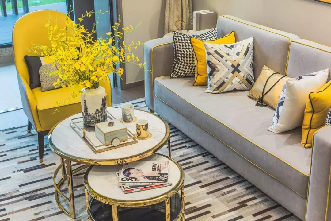 95m2简约样板间, 集一室优雅, 抒一缕繁华!