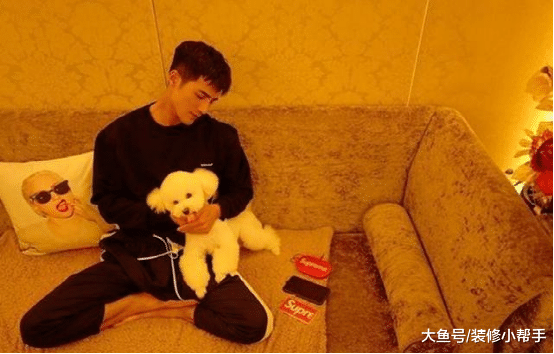 姜潮的房子首次公开, 这装修色调, 没几个人能接受得来