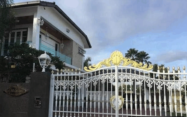 晒晒城里设计师的农村现代风别墅, 村里独一无二, 秒杀首富千万欧式豪宅