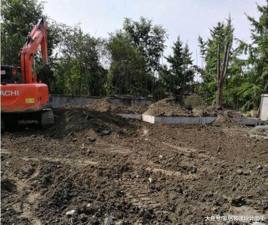 自己设计建造一栋三层小洋房, 苦了背井离乡出来讨生活的工人师傅