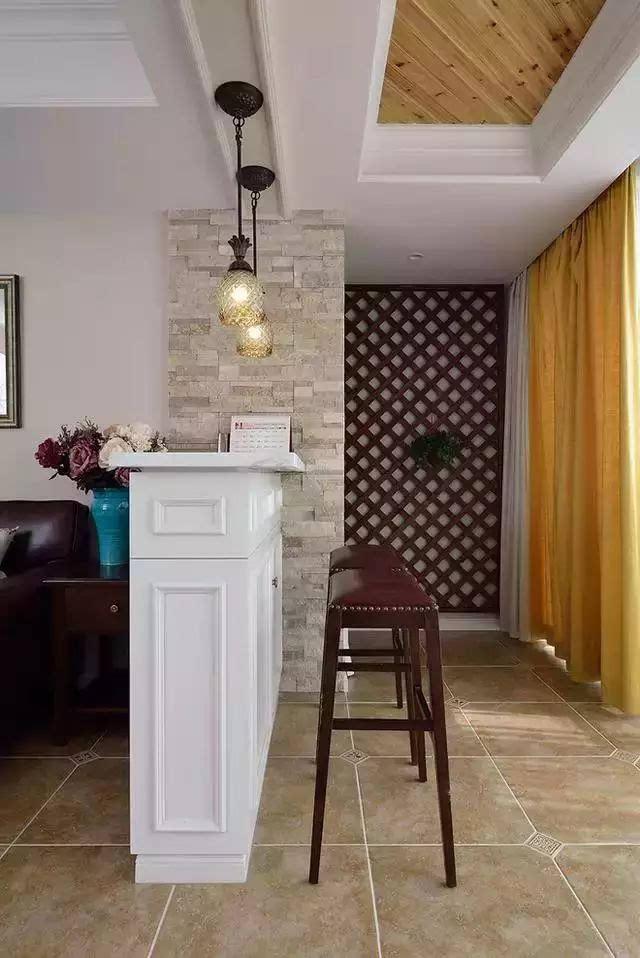 客厅与阳台究竟该不该打通? 听内行师傅一分析, 庆幸早知道了