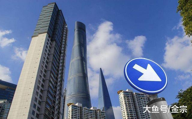 2018楼市寒冬, 需要活下去的不仅是房地产开发商, 还有这个行业!