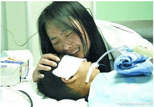 这东西让12个月宝宝患病, 知道原因妈妈狠狠抽自己