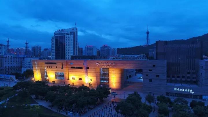 攒劲! 西宁颜值最高的11个网红地标, 你最想去哪?