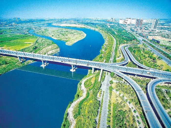 楼市快讯 | 地铁4号线正式运营, 无缝对接13号线, 秦汉新城要翻身了?