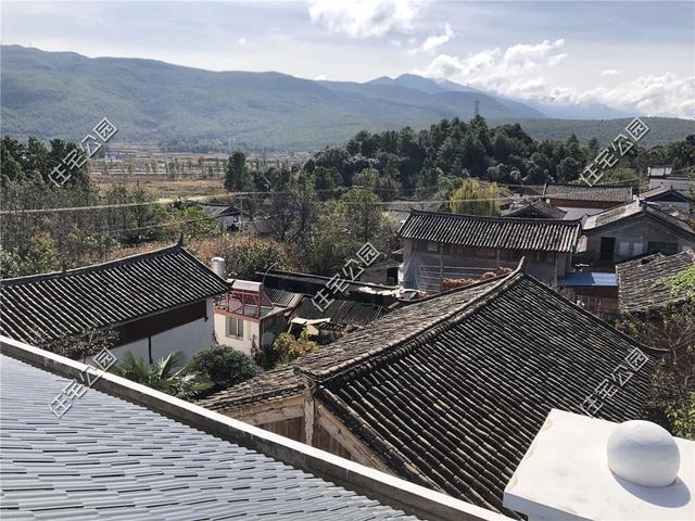 云南何先生拆掉农村中式四合院, 只为40万建欧式别墅, 可惜吗?