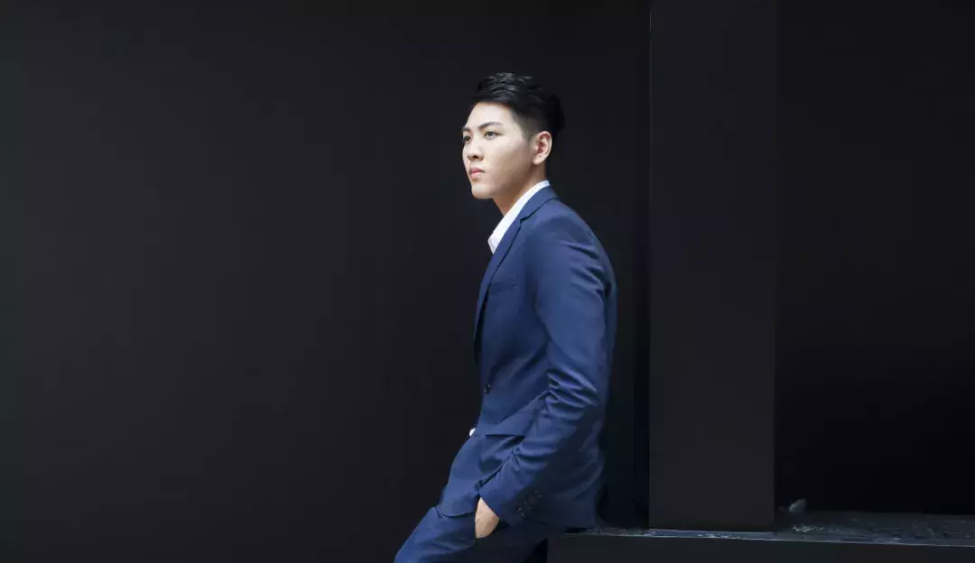 刚入行, 我是去售楼部还是中介?