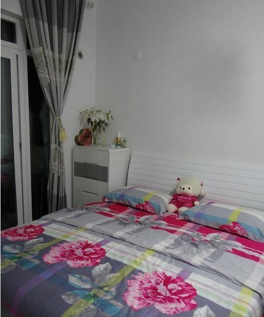 刚申请下来的公租房, 只做了基础装修, 花几千块布置了下!