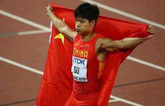 世界冠军退役后工资600穷困潦倒, 父母曾卖房供她比赛