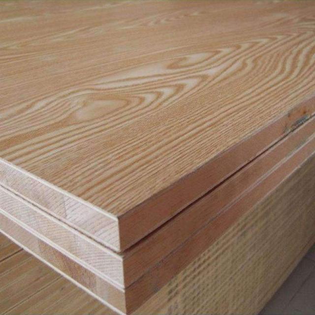 实木颗粒板、实木多层板、实木免漆板的区别 一起来对比对比